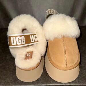 UGG Tan Fluffy Slippers